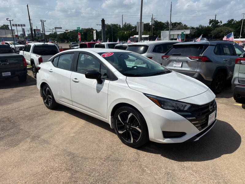 nissan versa sedan 2023 3N1CN8FV5PL820803 image nissan versa sedan 2023 3N1CN8FV5PL820803 image